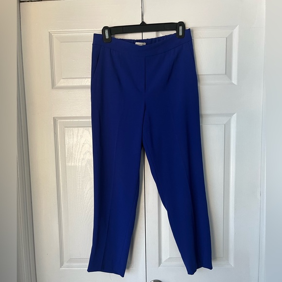 💙 Aritzia Babaton - “Conan” Cropped Mid Rise Crepe Trousers - Picture 3 of 10